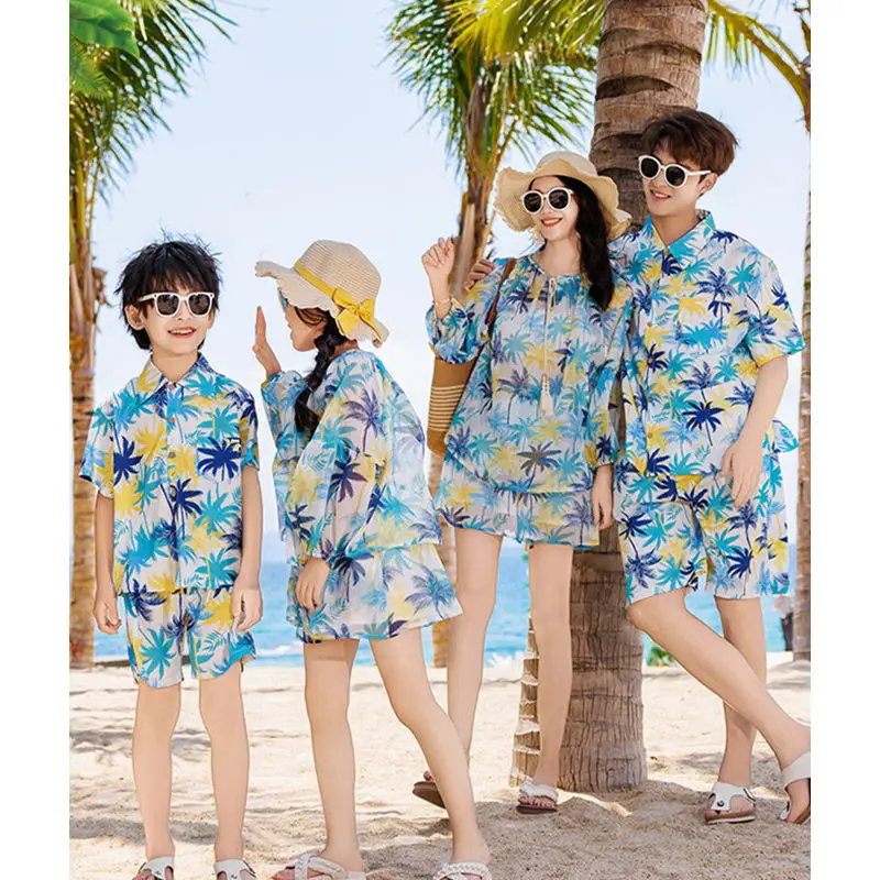 Family Vacation Look Matching  - Plant Parental 리뷰 및 가격